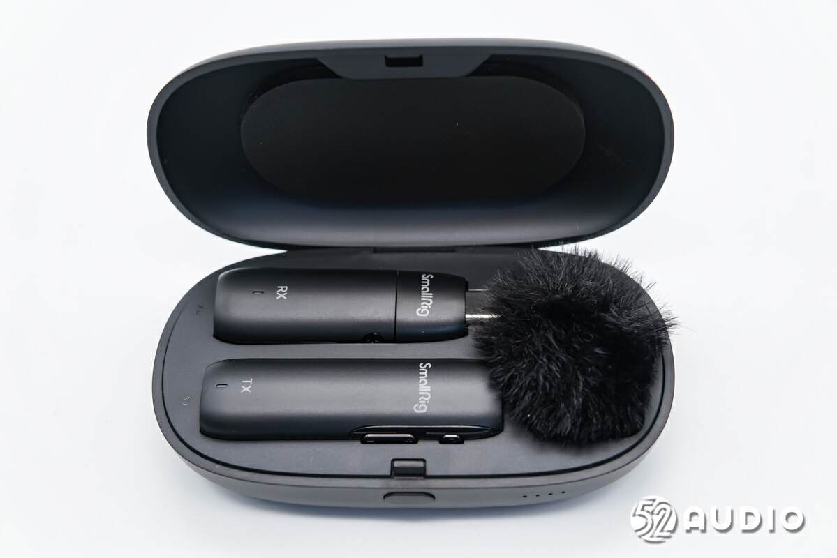 SmallRig Wave W1-C wireless lavalier microphone